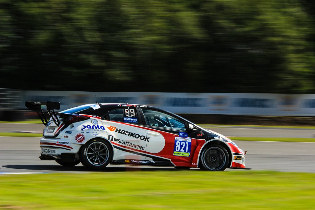Insight Racing har været en dominerende faktor i norsk GT racing på det seneste. Nu er det danske team også tilbage i den internationale 24H Series på Formel 1-banen Circuit de Catalunya i Spanien